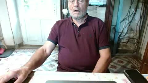 Snapshot of _123_voyeur_ chatting on September 13, 2025, 10:04 am _123_voyeur_ online show from September 13, 2025, 10:04 am