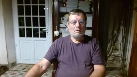 Snapshot of _123_voyeur_ chatting on October 10, 2025, 5:56 pm _123_voyeur_ online show from October 10, 2025, 5:56 pm