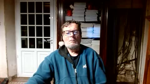_123_voyeur_ online show from May 17, 2026, 8:27 pm