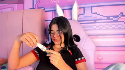 Alice  online show from September 17, 2025, 7:59 pm