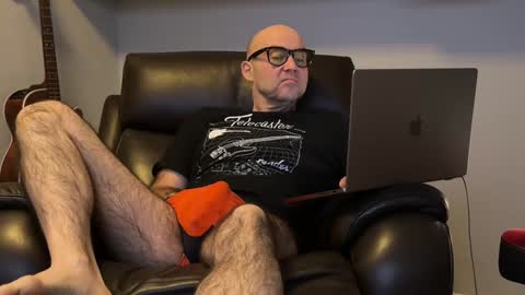 Snapshot of ____zeus____ chatting on January 3, 2025, 7:16 am God Zeus online show from January 3, 2025, 7:16 am