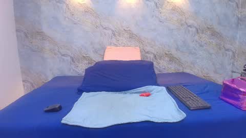  abby rouss online show from October 30, 2025, 3:08 am