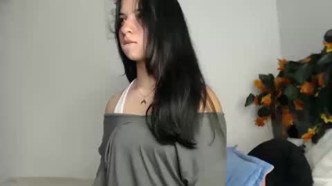 _abrill_20 online show from October 16, 2025, 4:02 am