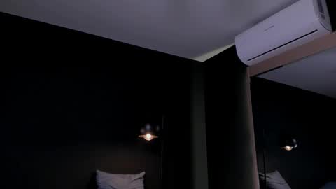 _adamcoper_ online show from November 28, 2025, 3:31 am