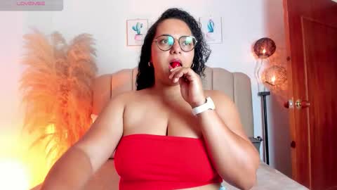 Snapshot of _aithanaa_ chatting on September 13, 2025, 7:02 pm _aithanaa_ online show from September 13, 2025, 7:02 pm