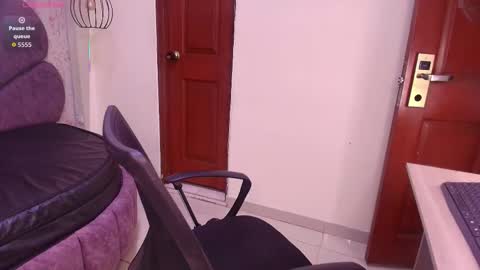  Alaia online show from February 25, 2026, 11:42 am