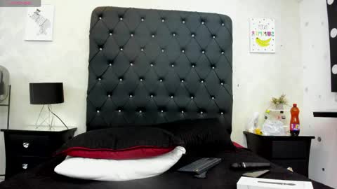 _alana_johnson online show from May 29, 2026, 1:20 pm