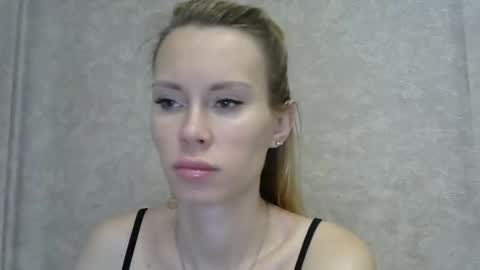 Snapshot of _alex1819 chatting on December 16, 2025, 6:51 am _alex1819 online show from December 16, 2025, 6:51 am