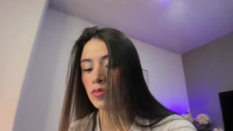 Snapshot of _aliice_1 chatting on December 9, 2024, 8:12 pm  Alice  online show from December 9, 2024, 8:12 pm