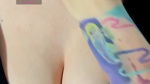 Snapshot of _aliice_1 chatting on January 22, 2025, 1:32 pm  Alice  online show from January 22, 2025, 1:32 pm