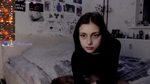 Charlotte and Alex online show from December 12, 2024, 8:53 pm