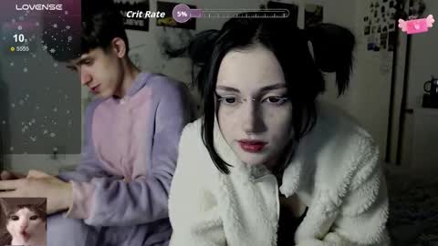 Charlotte and Alex online show from November 4, 2025, 8:30 pm