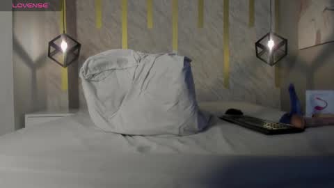 Andrew online show from December 12, 2024, 10:31 pm