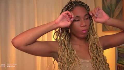 Angie -  online show from September 28, 2025, 10:26 pm