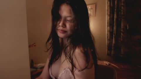 annie . online show from May 22, 2026, 3:39 pm