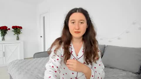 Anna online show from October 1, 2025, 12:33 pm