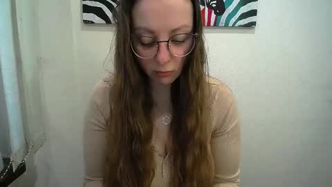 Anna online show from February 3, 2026, 9:58 am