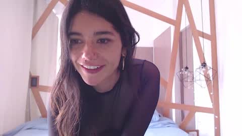 Snapshot of _antonella_conti_ chatting on May 16, 2026, 4:39 pm _antonella_conti_ online show from May 16, 2026, 4:39 pm