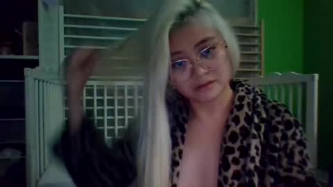 _aradel online show from December 3, 2025, 6:54 am