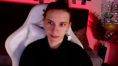 _ash_leyy_ online show from January 9, 2026, 1:30 am