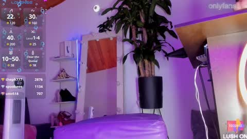 Snapshot of _asscutebig_ chatting on February 11, 2025, 4:33 am fer online show from February 11, 2025, 4:33 am