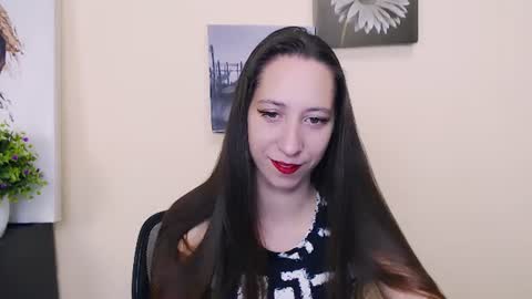 Snapshot of _astraia_ chatting on July 10, 2026, 6:07 am _astraia_ online show from July 10, 2026, 6:07 am
