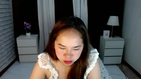 Snapshot of _ayesha19 chatting on December 10, 2024, 2:27 am yesha3 online show from December 10, 2024, 2:27 am
