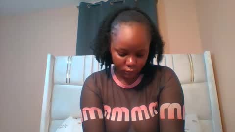 _barbieboss_ online show from November 19, 2025, 1:00 pm