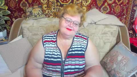 Snapshot of _big_beautiful_love_ chatting on October 4, 2025, 7:34 pm Louise  ONLY IN PVT  Masturbation with dildo and cum  Naked  Show and play with pussy  Blow job  Hand job  ONLY IN PVT  online show from October 4, 2025, 7:34 pm