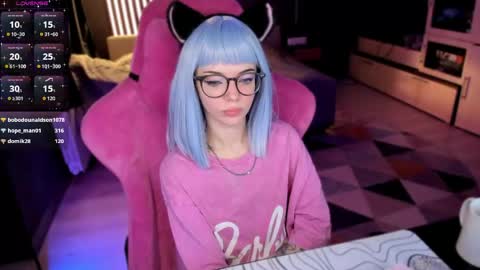 Snapshot of _black_fox__ chatting on April 21, 2026, 1:42 am Olivia Subscribe to my Fansly - online show from April 21, 2026, 1:42 am