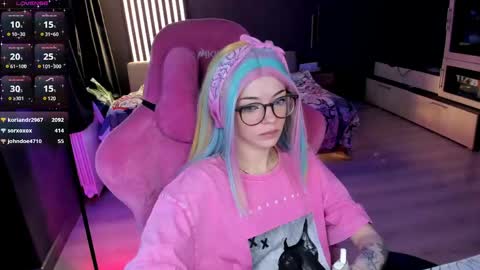Snapshot of _black_fox__ chatting on May 15, 2026, 11:56 pm Olivia Subscribe to my Fansly - online show from May 15, 2026, 11:56 pm