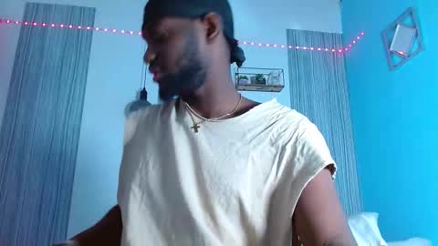 Andrew online show from December 2, 2025, 3:12 am