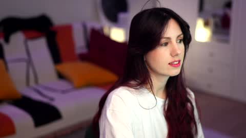 Lili online show from December 22, 2025, 5:59 am