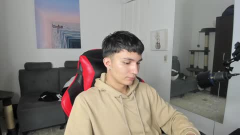 B L A K E online show from December 21, 2024, 5:36 am