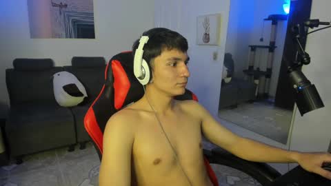 B L A K E online show from January 8, 2025, 6:31 am