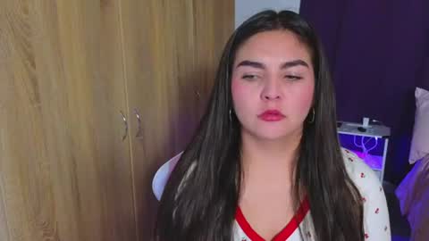 Bonnie online show from July 9, 2026, 11:42 pm