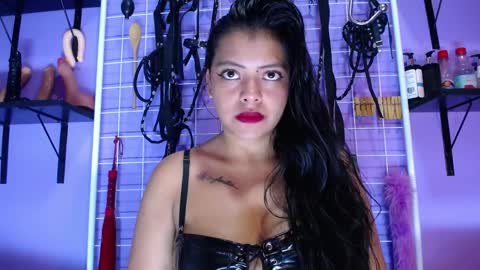 Bella online show from April 11, 2026, 11:36 am