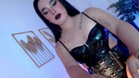 Caroline online show from October 14, 2025, 6:03 am