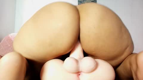 Snapshot of _cataleya0_0 chatting on February 4, 2026, 8:58 pm Cataleya online show from February 4, 2026, 8:58 pm