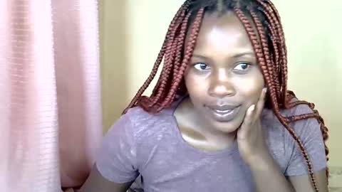 _chacha482688 online show from December 3, 2025, 3:32 pm