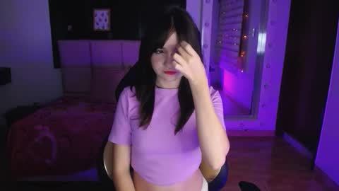 _charlotte_collins_ online show from December 16, 2025, 12:21 pm