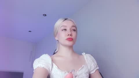 Angelina online show from January 19, 2025, 8:41 pm