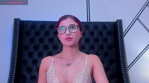 Snapshot of _cherry_fox chatting on February 15, 2026, 12:14 pm _cherry_fox online show from February 15, 2026, 12:14 pm