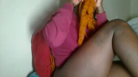 Snapshot of _clara01 chatting on January 24, 2025, 6:57 am clara online show from January 24, 2025, 6:57 am