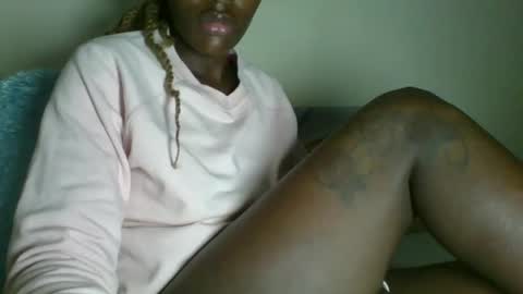 clara online show from December 3, 2025, 7:27 am