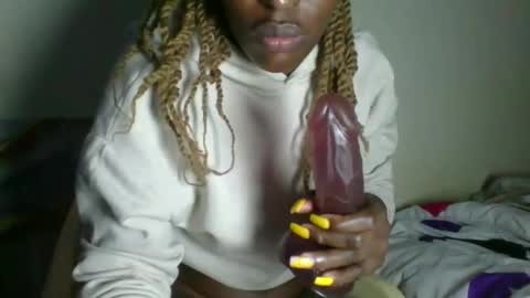 clara online show from December 21, 2025, 3:30 pm