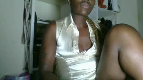 clara online show from April 15, 2026, 7:58 pm