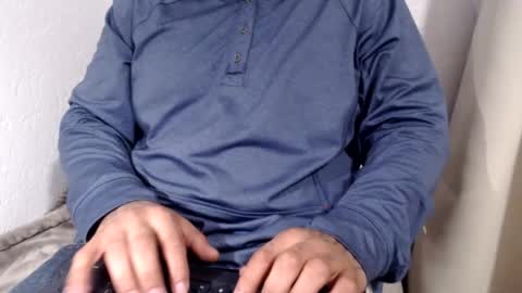 _cloud_king online show from March 5, 2026, 2:13 pm