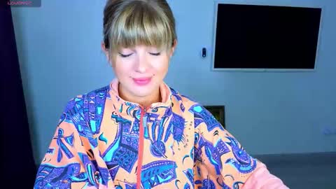 D online show from October 27, 2025, 5:39 pm