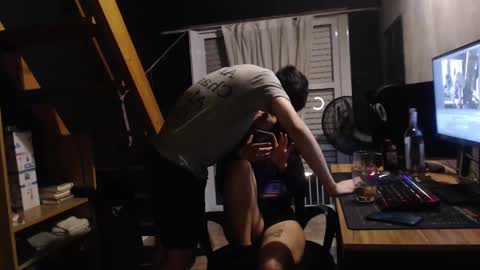 CoupleHOT online show from November 9, 2025, 6:12 am